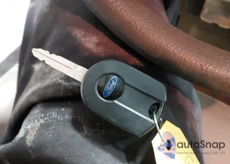 2011 Ford Fusion Se z USA, uszkodzony, nr VIN 3FAHP0HA1BR233759